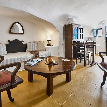 Kristy Cave House Villa Oia  Exterior photo