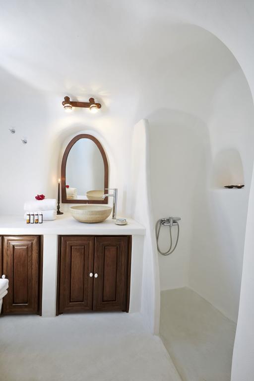 Kristy Cave House Villa Oia  Exterior photo